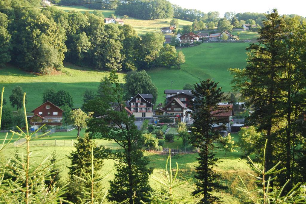 B&B Haus Zur Krone Oberriet Buitenkant foto
